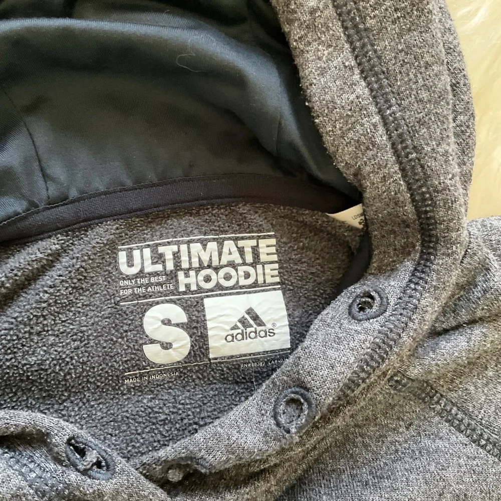 Adidas Ultimate Gray Hoodie "Fight Like Hell" Cancer Small - Picture 5 of 9
